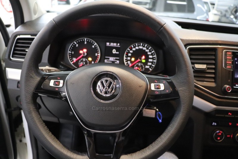 AMAROK 2.0 HIGHLINE 4X4 CD 16V TURBO INTERCOOLER DIESEL 4P AUTOMÁTICO - 2017 - CAXIAS DO SUL