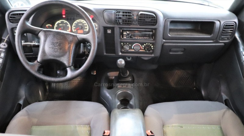 S10 2.8 DLX 4X2 CD 12V TURBO INTERCOOLER DIESEL 4P MANUAL - 2004 - CAXIAS DO SUL