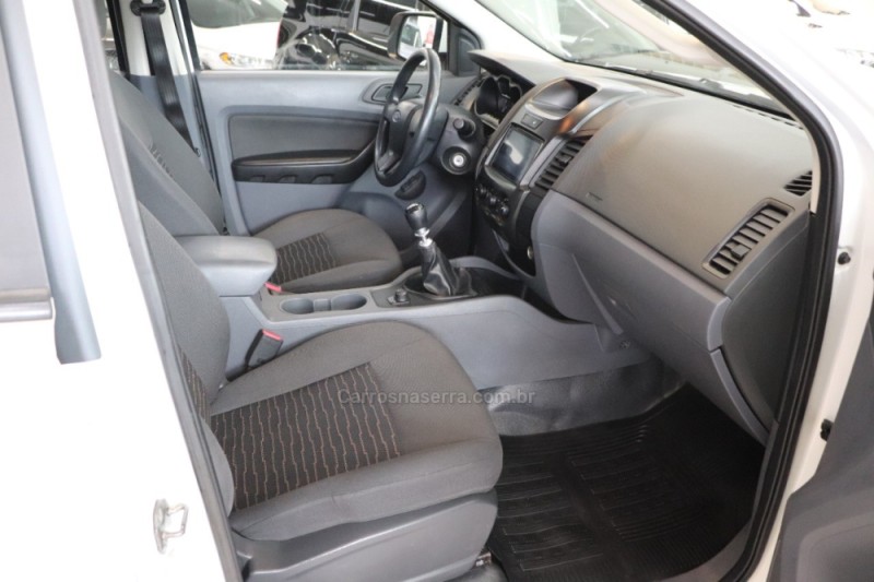 RANGER 2.2 XL 4X4 CD 16V DIESEL 4P MANUAL - 2015 - CAXIAS DO SUL