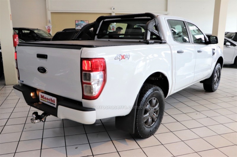 RANGER 2.2 XL 4X4 CD 16V DIESEL 4P MANUAL - 2015 - CAXIAS DO SUL