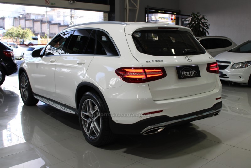 GLC 250 2.0 16V CGI GASOLINA SPORT 4MATIC 9G-TRONIC - 2018 - CAXIAS DO SUL