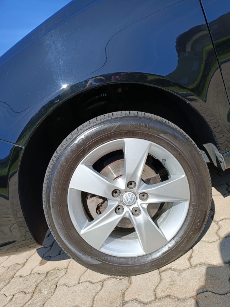 POLO SEDAN 1.6 MI COMFORTLINE 8V FLEX 4P MANUAL - 2014 - BENTO GONçALVES
