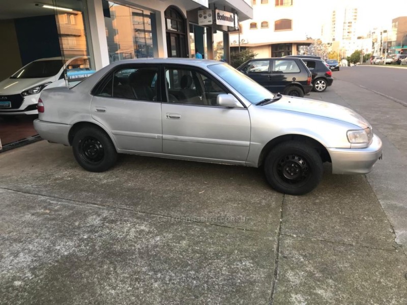 COROLLA 1.8 XEI 16V GASOLINA 4P AUTOMÁTICO - 2001 - GUAPORé