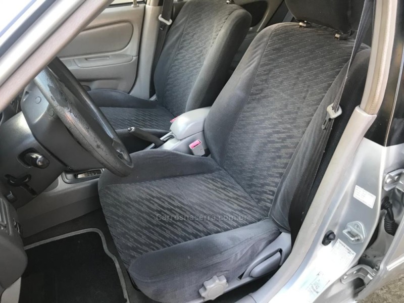 COROLLA 1.8 XEI 16V GASOLINA 4P AUTOMÁTICO - 2001 - GUAPORé