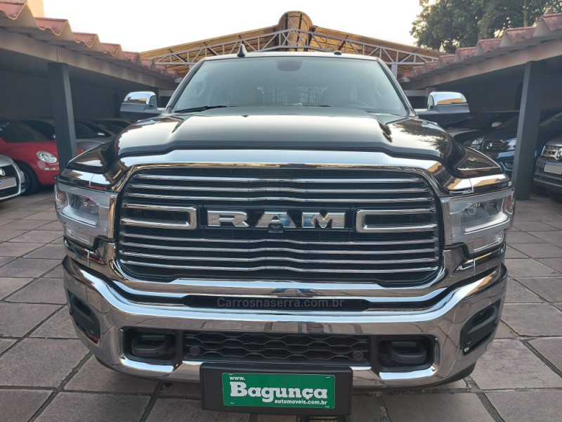 2500 LARAMIE  - 2022 - NOVO HAMBURGO