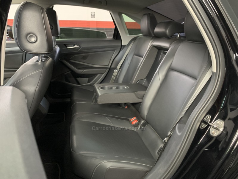 JETTA 1.4 16V TSI COMFORTLINE FLEX 4P TIPTRONIC - 2018 - FARROUPILHA