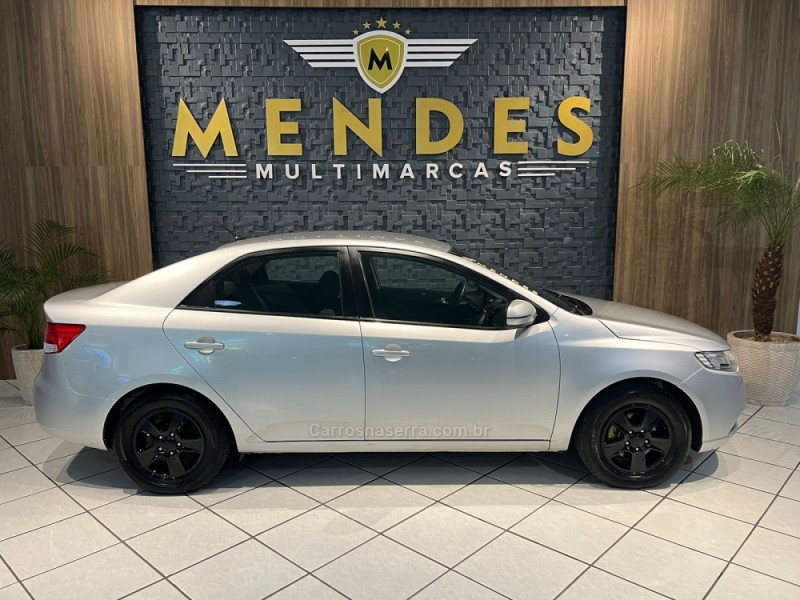 CERATO 1.6 EX2 SEDAN 16V GASOLINA 4P MANUAL - 2011 - NOVO HAMBURGO