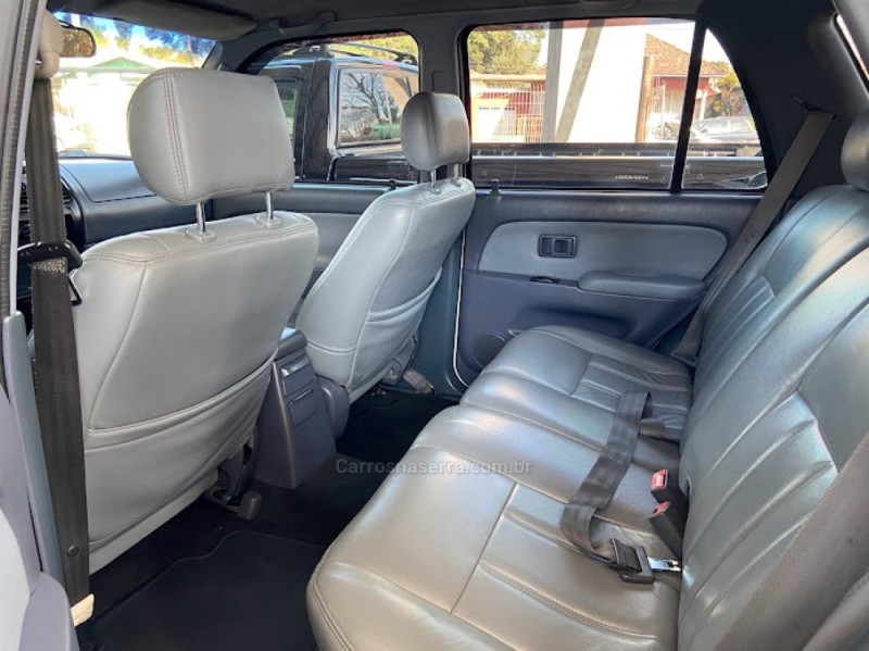 HILUX SW4 3.0 4X4 8V TURBO DIESEL 4P MANUAL - 1998 - CANELA