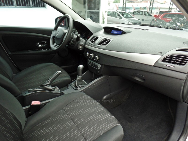 FLUENCE 1.6 EXPRESSION 16V FLEX 4P MANUAL - 2014 - CAXIAS DO SUL