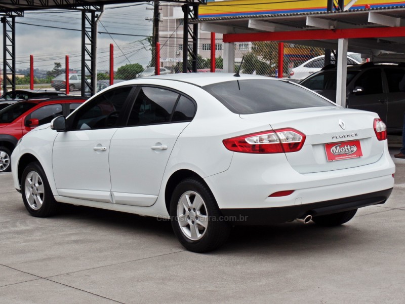 FLUENCE 1.6 EXPRESSION 16V FLEX 4P MANUAL - 2014 - CAXIAS DO SUL