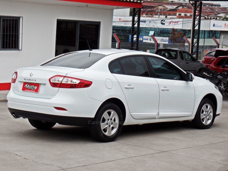 FLUENCE 1.6 EXPRESSION 16V FLEX 4P MANUAL - 2014 - CAXIAS DO SUL