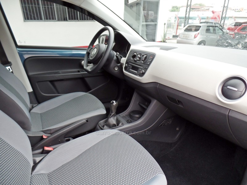 UP 1.0 TSI MOVE UP 12V FLEX 4P MANUAL - 2017 - CAXIAS DO SUL