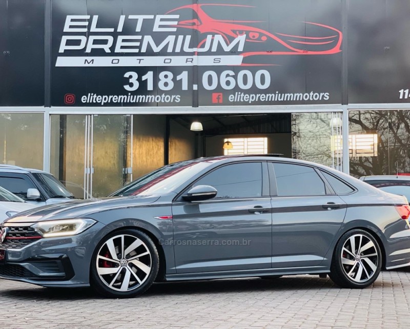 JETTA 2.0 16V TSI GLI 350 GASOLINA 4P AUTOMÁTICO - 2019 - ESTâNCIA VELHA