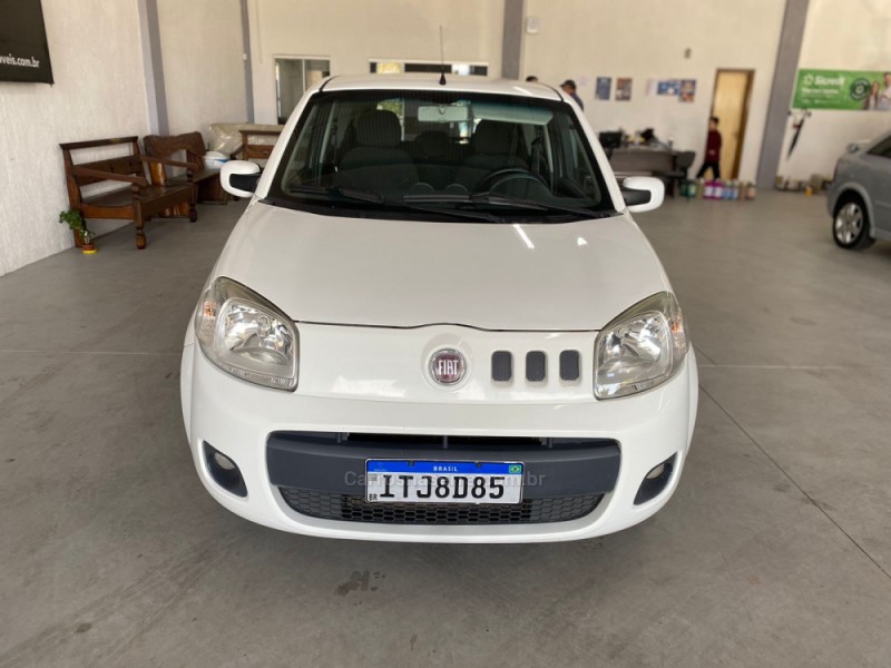 UNO 1.4 EVO ECONOMY 8V FLEX 2P MANUAL - 2013 - BOM PRINCíPIO