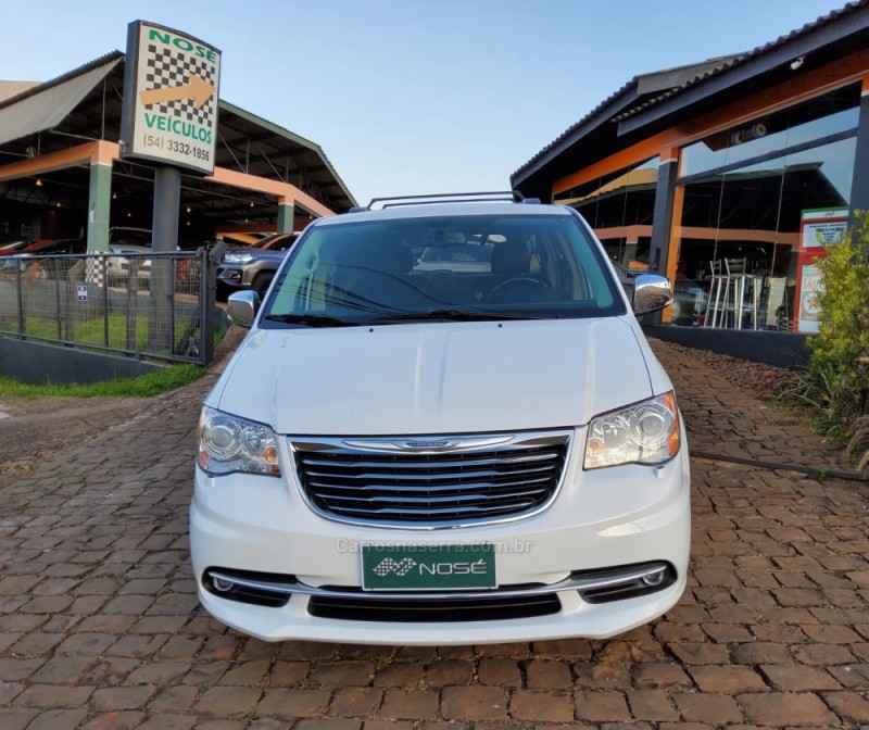 TOWN & COUNTRY 3.6 LIMITED V6 24V GASOLINA 4P AUTOMÁTICO - 2014 - NãO-ME-TOQUE