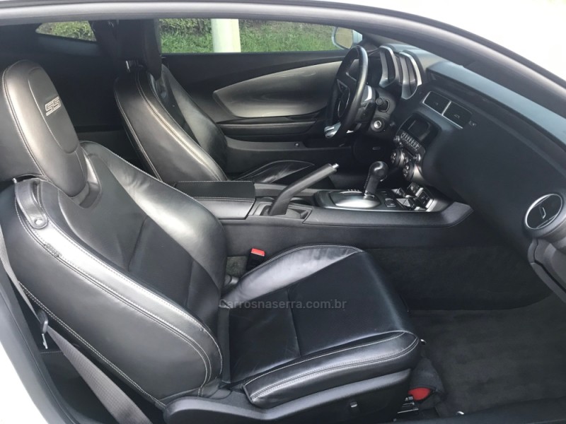 CAMARO 6.2 SS COUPÉ V8 GASOLINA 2P AUTOMÁTICO - 2011 - CAXIAS DO SUL