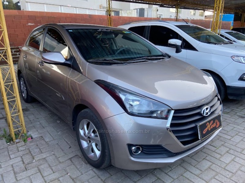 HB20 1.6 COMFORT PLUS 16V FLEX 4P MANUAL - 2017 - CANELA