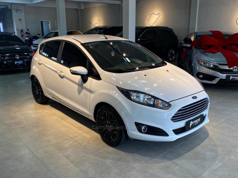 FIESTA 1.6 SE HATCH 16V FLEX 4P MANUAL