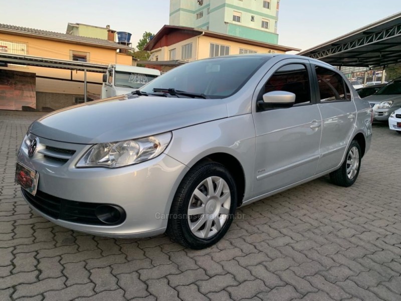 VOYAGE 1.0 MI 8V FLEX 4P MANUAL