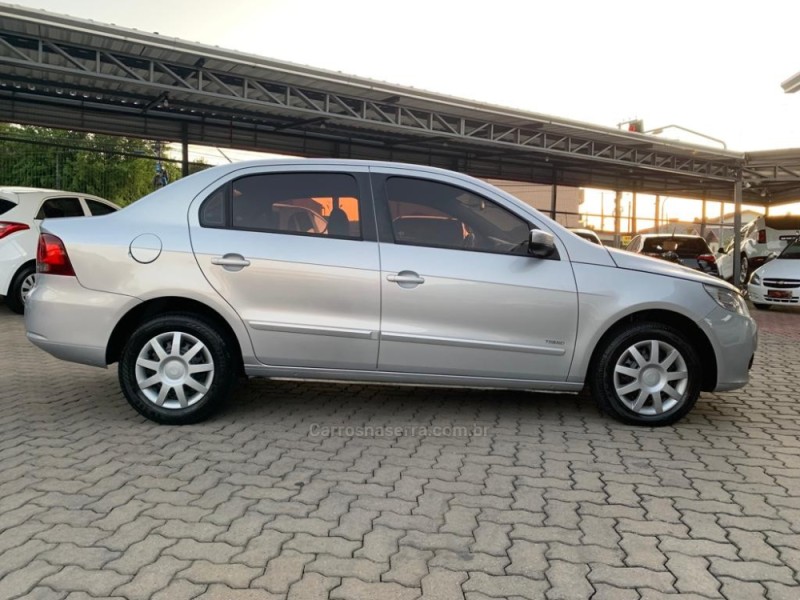 VOYAGE 1.0 MI 8V FLEX 4P MANUAL - 2011 - CAXIAS DO SUL