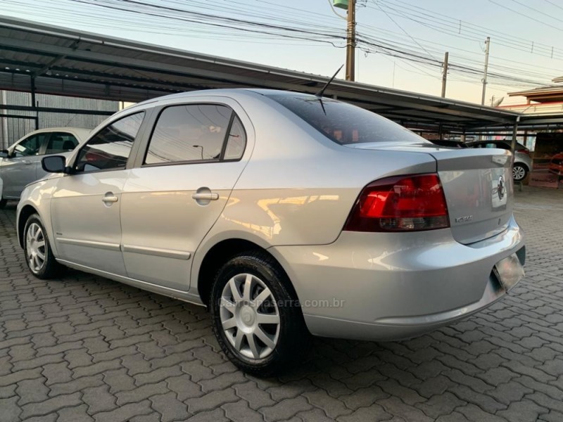 VOYAGE 1.0 MI 8V FLEX 4P MANUAL - 2011 - CAXIAS DO SUL