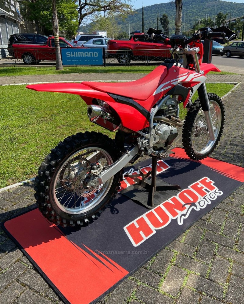 CRF 250F  - 2020 - FELIZ