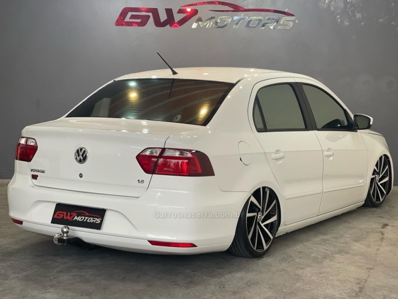 VOYAGE 1.6 MI TREND 8V FLEX 4P MANUAL - 2014 - ESTâNCIA VELHA