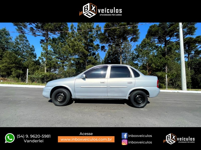 CORSA 1.0 MPFI MILENIUM II SEDAN 8V GASOLINA 4P MANUAL - 2002 - GRAMADO