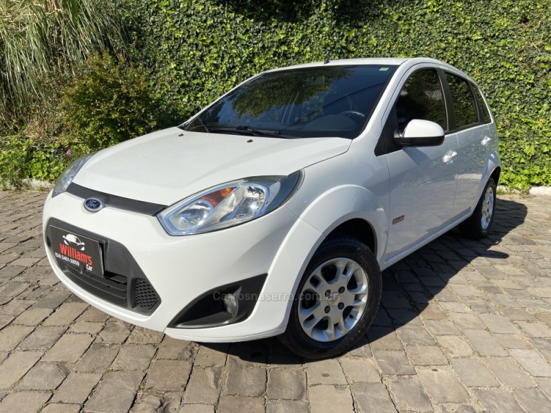 FIESTA 1.6 MPI CLASS 8V GASOLINA 4P MANUAL - 2011 - FARROUPILHA