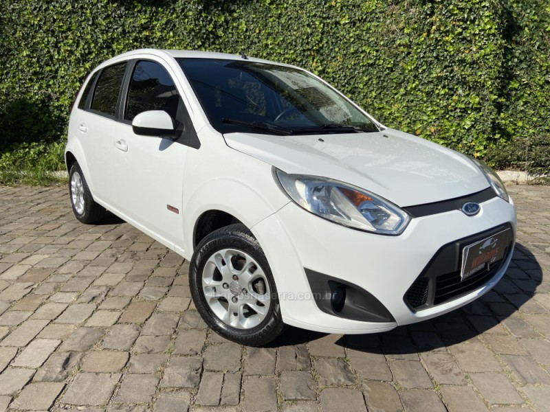 FIESTA 1.6 MPI CLASS 8V GASOLINA 4P MANUAL