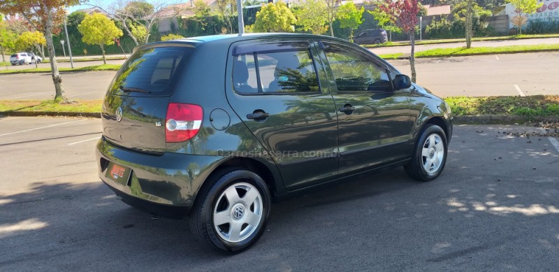 FOX 1.6 MI 8V FLEX 4P MANUAL - 2004 - BENTO GONçALVES