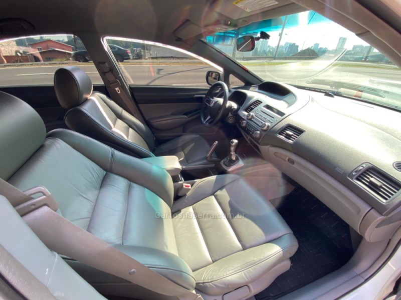CIVIC 1.8 LXS 16V GASOLINA 4P MANUAL - 2007 - CAXIAS DO SUL