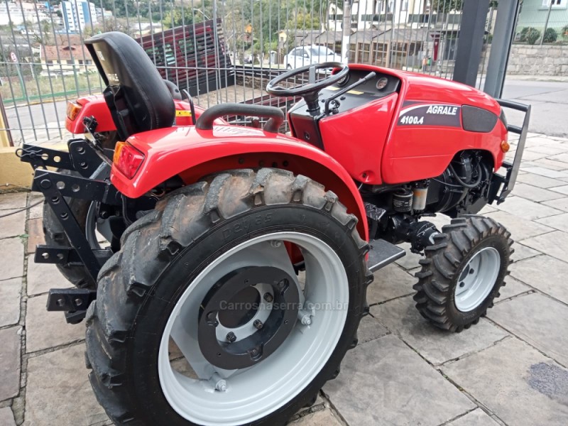 TRATOR 4100 4X4 - 2015 - BENTO GONçALVES