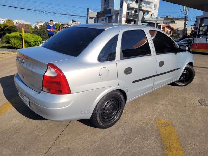 CORSA 1.0 MPFI VHC SEDAN 8V GASOLINA 4P MANUAL - 2003 - CAXIAS DO SUL