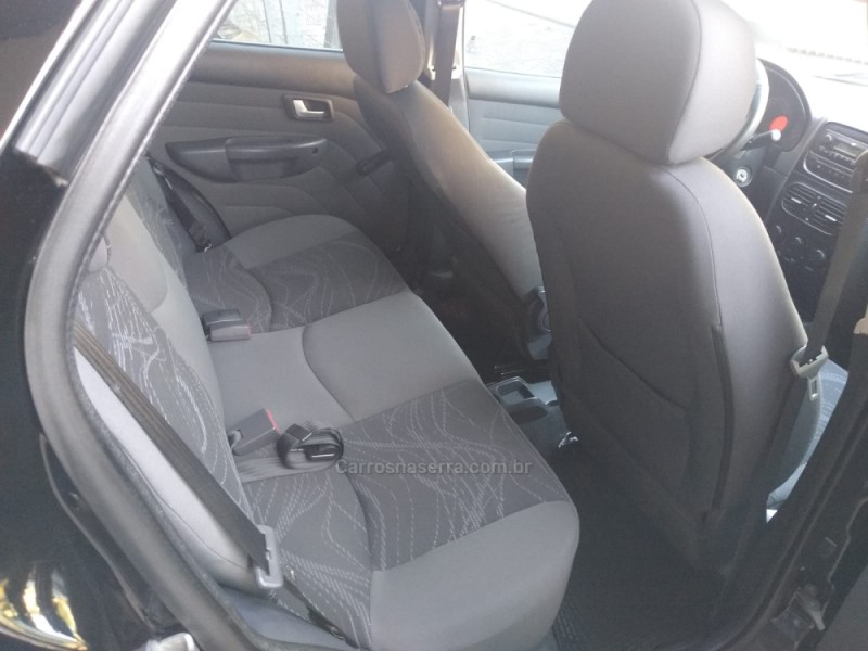 SIENA 1.0 MPI EL CELEBRATION 8V FLEX 4P MANUAL - 2015 - CAXIAS DO SUL