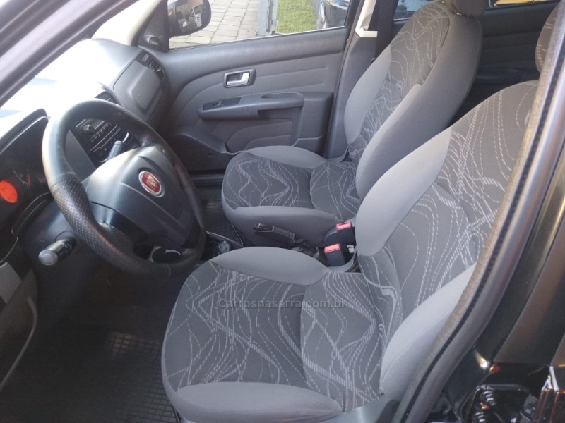 SIENA 1.0 MPI EL CELEBRATION 8V FLEX 4P MANUAL - 2015 - CAXIAS DO SUL