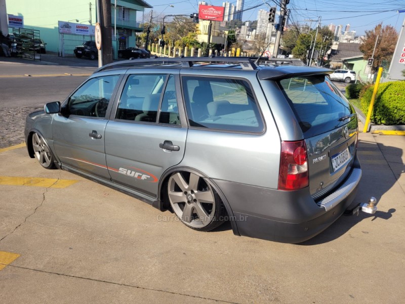 PARATI 1.6 MI SURF 8V FLEX 4P MANUAL G.IV - 2009 - CAXIAS DO SUL
