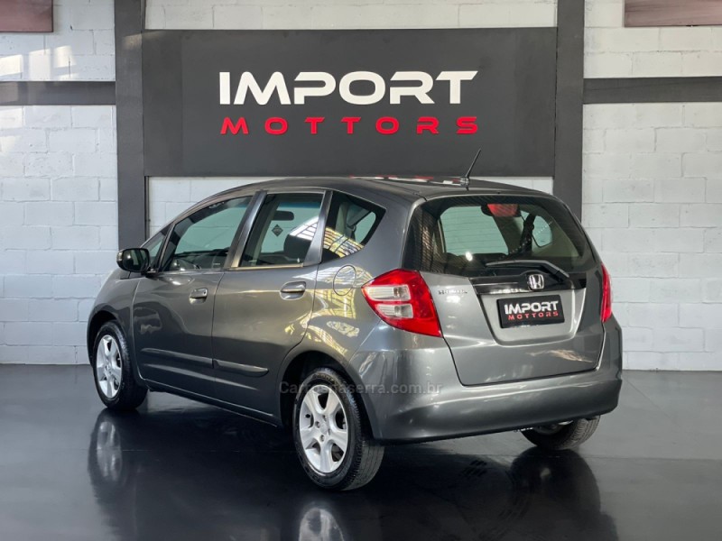 FIT 1.4 LXL 8V GASOLINA 4P MANUAL - 2010 - ESTâNCIA VELHA