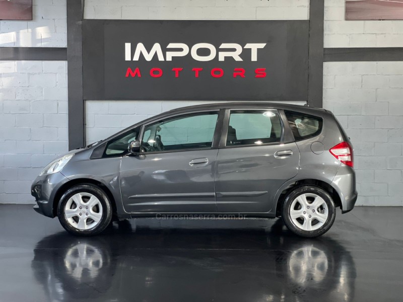 FIT 1.4 LXL 8V GASOLINA 4P MANUAL - 2010 - ESTâNCIA VELHA