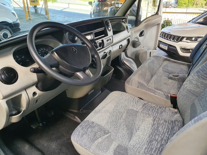 MASTER 2.5 DCI CHASSI CABINE L2H1 16V DIESEL 2P MANUAL - 2013 - CAXIAS DO SUL