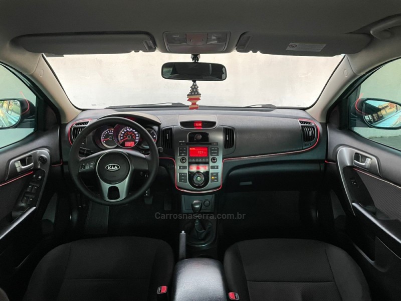 CERATO 1.6 EX3 SEDAN 16V GASOLINA 4P MANUAL - 2011 - NOVO HAMBURGO