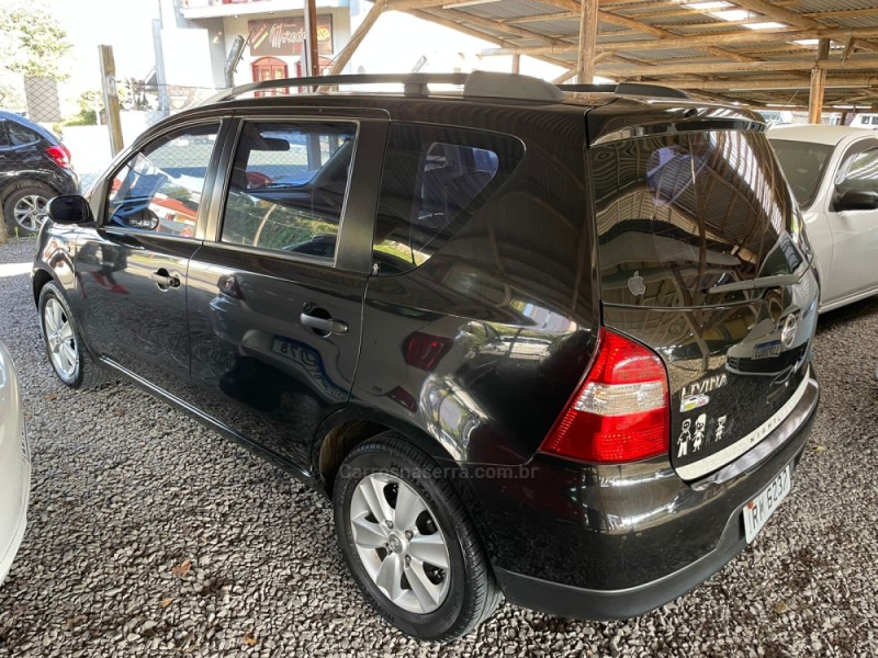 LIVINA 1.6 S 16V FLEX 4P MANUAL - 2011 - FARROUPILHA