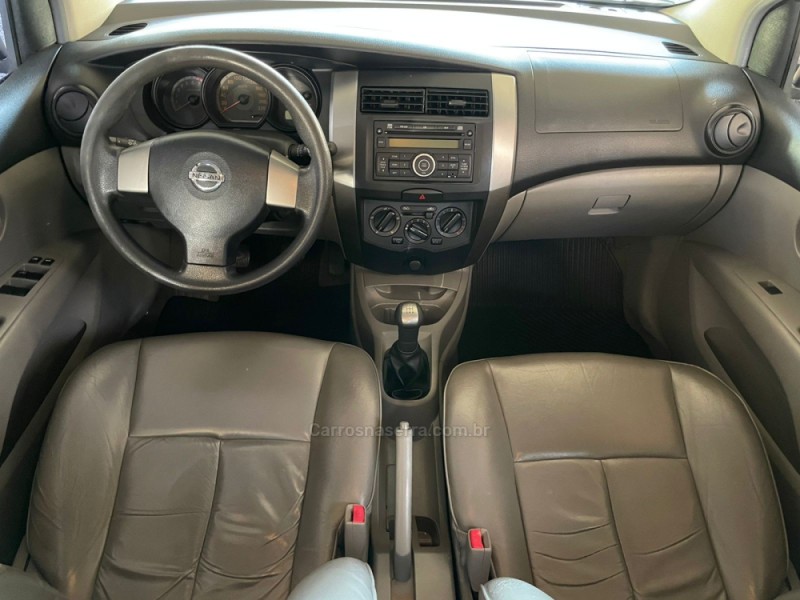 LIVINA 1.6 S 16V FLEX 4P MANUAL - 2011 - FARROUPILHA