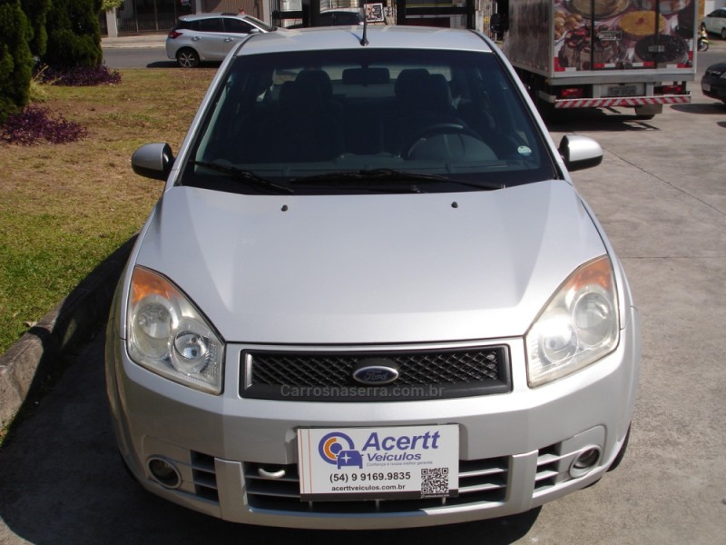 FIESTA 1.6 MPI CLASS SEDAN 8V FLEX 4P MANUAL - 2008 - CAXIAS DO SUL