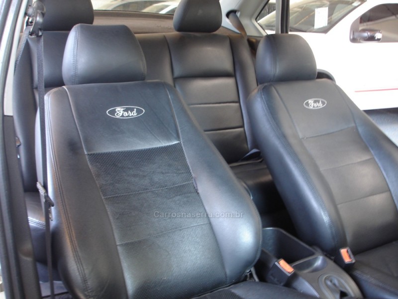 FIESTA 1.6 MPI CLASS SEDAN 8V FLEX 4P MANUAL - 2008 - CAXIAS DO SUL