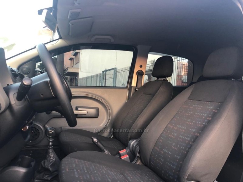 UNO 1.0 EVO VIVACE 8V FLEX 2P MANUAL - 2013 - CAXIAS DO SUL