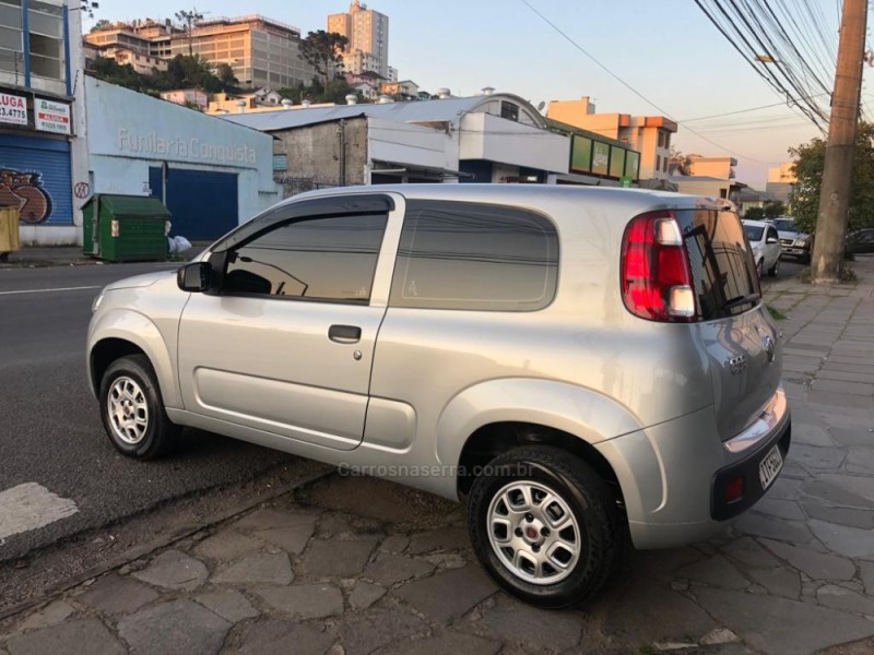 UNO 1.0 EVO VIVACE 8V FLEX 2P MANUAL - 2013 - CAXIAS DO SUL
