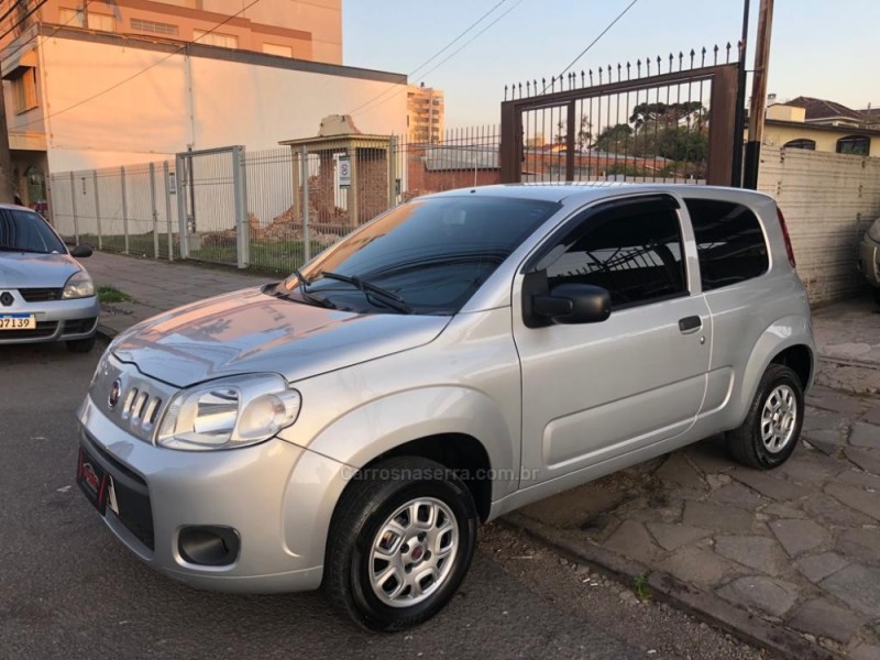 UNO 1.0 EVO VIVACE 8V FLEX 2P MANUAL - 2013 - CAXIAS DO SUL