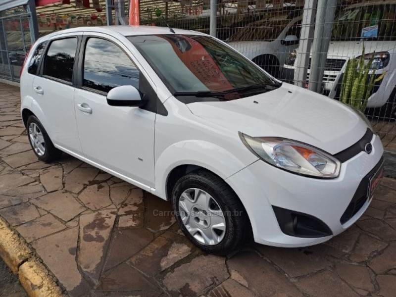 FIESTA 1.6 ROCAM HATCH 8V FLEX 4P MANUAL - 2014 - DOIS IRMãOS
