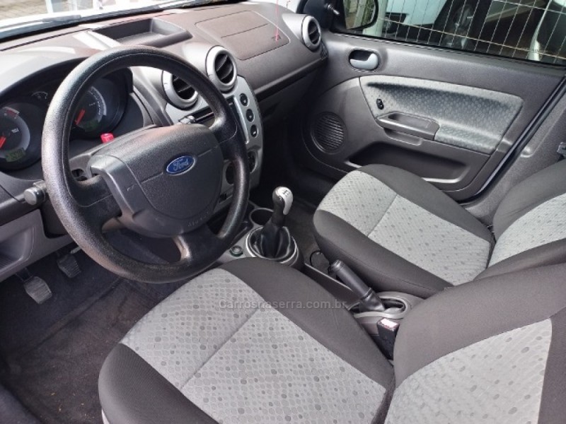 FIESTA 1.6 ROCAM HATCH 8V FLEX 4P MANUAL - 2014 - DOIS IRMãOS